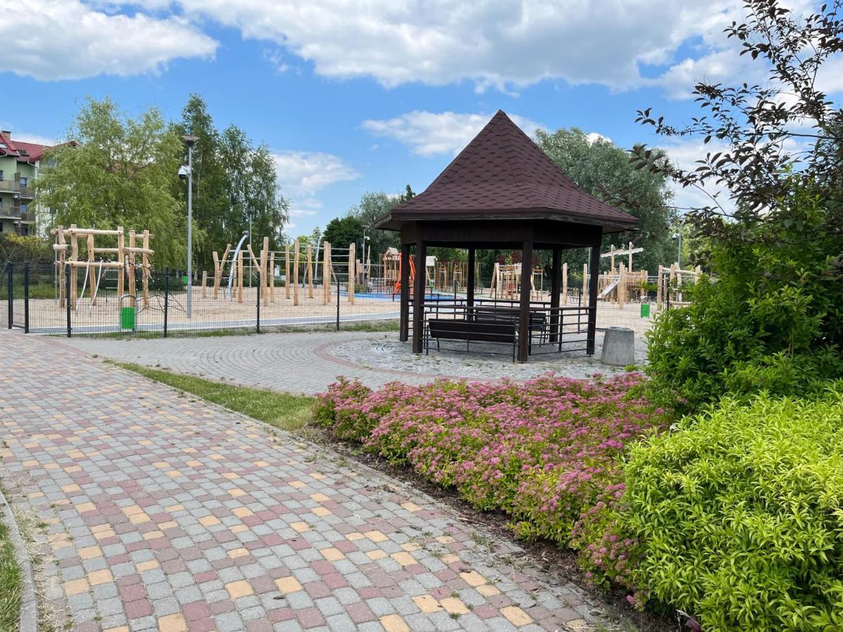 Sun River Apartament Iława Eksteriør billede